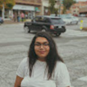 Meet your Posher, Nadia